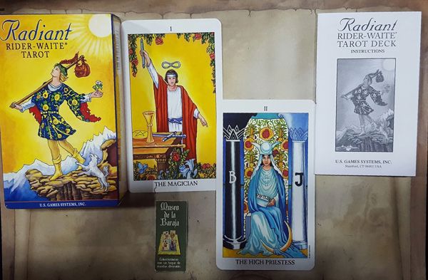 Imagen de Tarot radiante de Rider-Waite