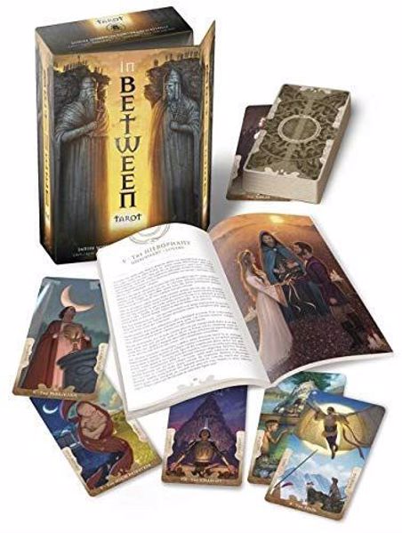 Imagen de IN BETWEEN TAROT KIT